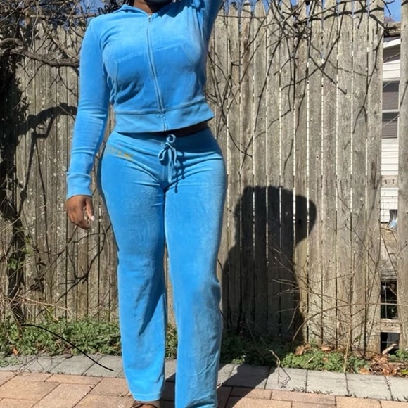 Juicy Couture Tracksuit Set - Picture 1 of 6